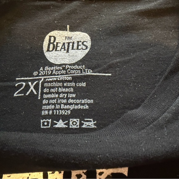 The Beatles Charcoal Tee - Picture 3 of 4
